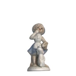 Vintage Unmarked Girl with Puppy and Basket Porcelain Figurine.